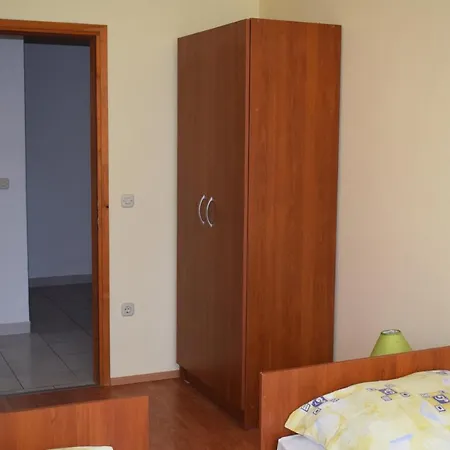 Apartments Loina Novalja Exterior foto