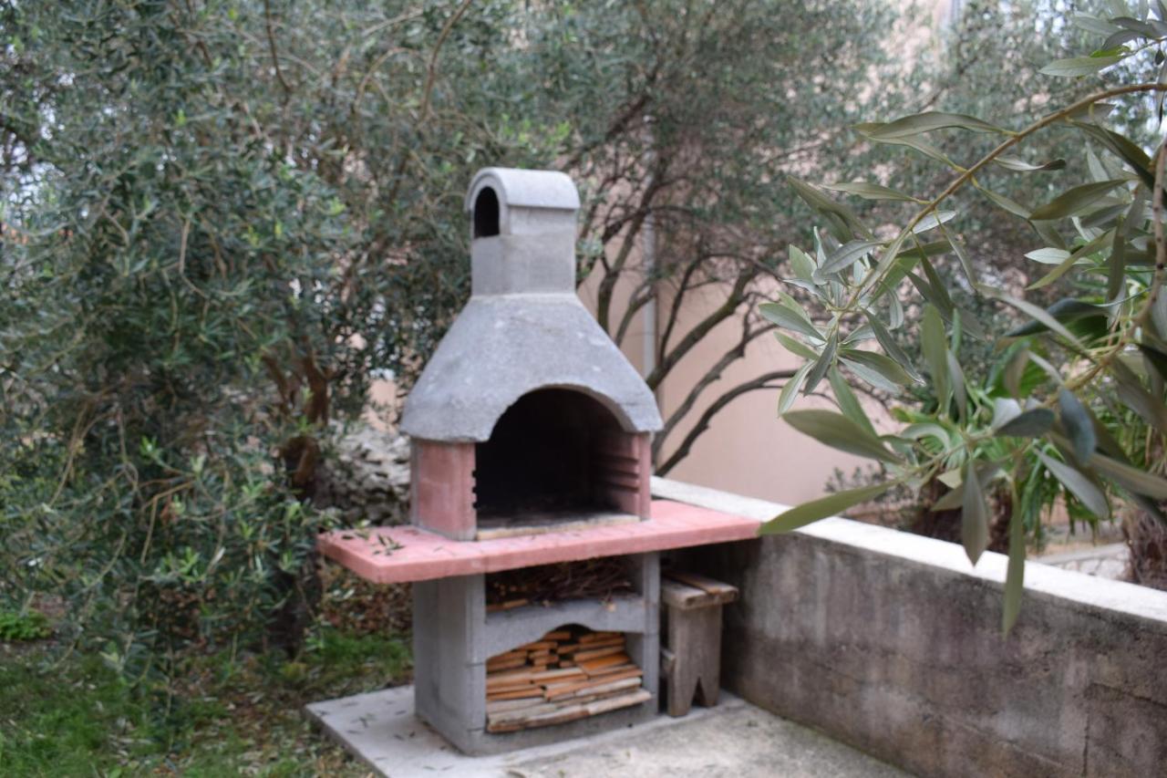 Loina Apartment